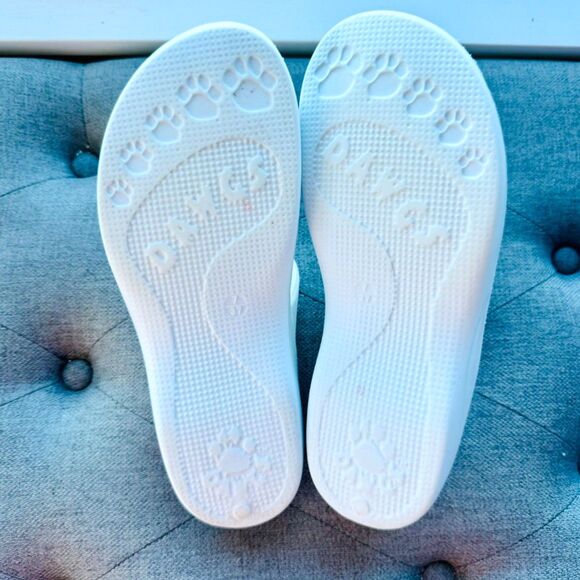 DAWGS Women’s Z Sandals Size 7 - White - Picture 10 of 10